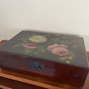 Vtg Hand Painted Wood Chest Floral Keepsake Jewelry Velvet Lined Hinged 8x12x3